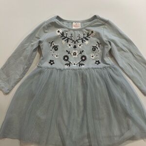 Hanna Anderson size 2T Floral Embroidered Dress in Blue/Gray